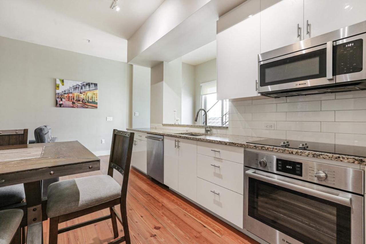 2 Bedroom Elegant Condos In Downtown New Orleans Exterior photo