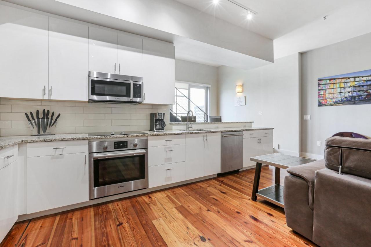 2 Bedroom Elegant Condos In Downtown New Orleans Exterior photo