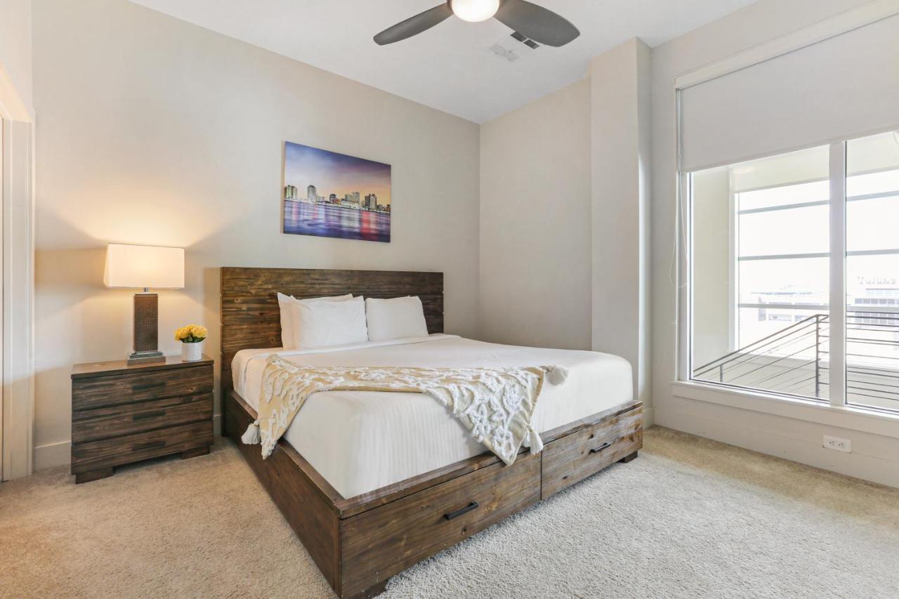2 Bedroom Elegant Condos In Downtown New Orleans Exterior photo