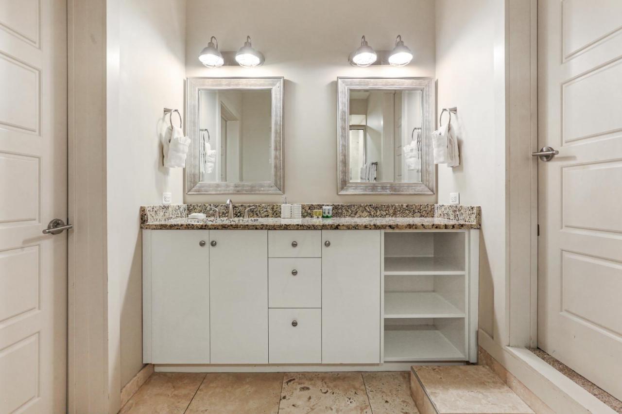 2 Bedroom Elegant Condos In Downtown New Orleans Exterior photo