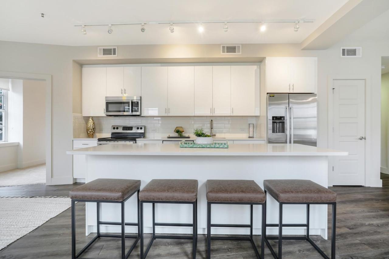 2 Bedroom Elegant Condos In Downtown New Orleans Exterior photo