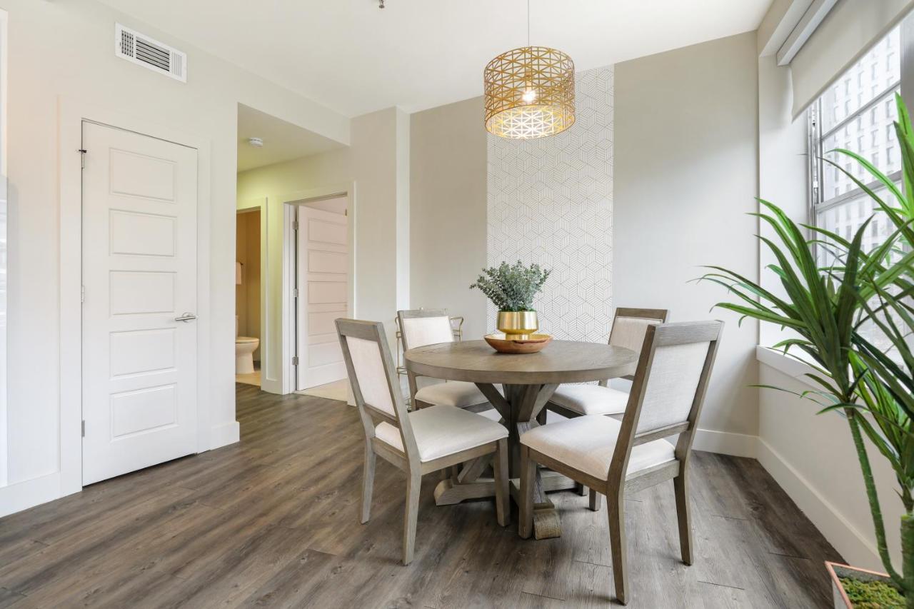 2 Bedroom Elegant Condos In Downtown New Orleans Exterior photo